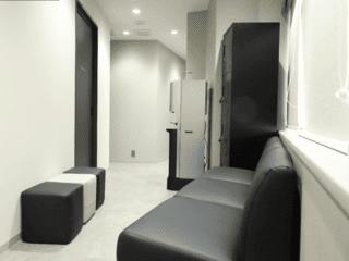 本田ヒルズタワークリニックの待合室